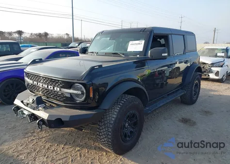 2024 Ford Bronco Wildtrak z USA, uszkodzony, nr VIN 1FMEE2BP5RLA09233